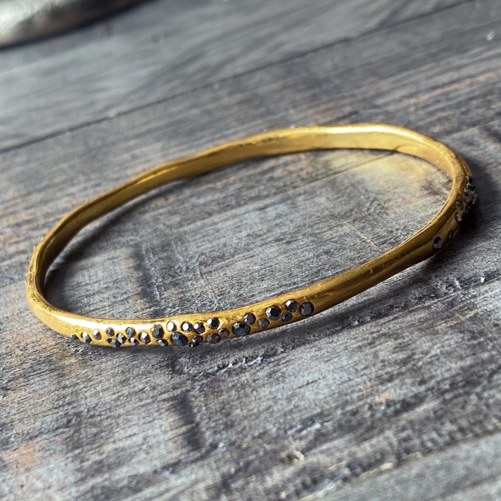 NEW Brushed Gold & Gunmetal Black Crystal Cuff Bracelet - Picture 11 of 12